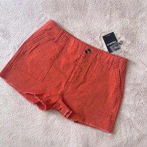 NWT Forever 21 Mid Rise Shorts Med.
